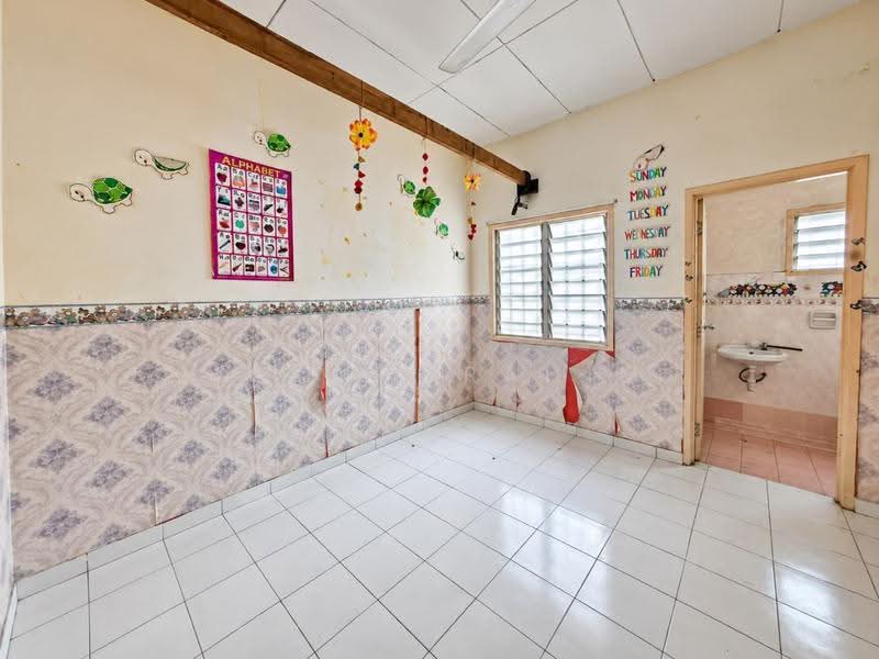 2-storey Terraced House for Sale in Taman Pelangi Semenyih (Semenyih) - Azli Ibrahim - Interior - PropertyGuru.com.my