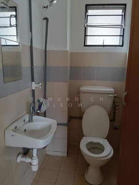 Rumah Bandar untuk Dijual di Templer Suasana (Rawang) - Edmund CH Leow - Bathroom - PropertyGuru.com.my