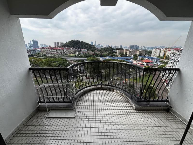 Pangsapuri untuk Dijual di Sri Kinabalu - Afiq Sham - Balcony - PropertyGuru.com.my