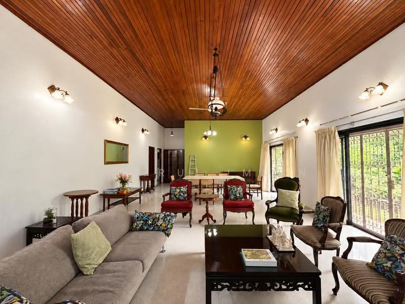 Rumah Banglo untuk Dijual di Taman Stulang Laut (Johor Bahru) - Fakhrul Imlan - Living Room - PropertyGuru.com.my
