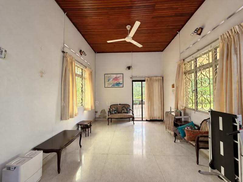 Rumah Banglo untuk Dijual di Taman Stulang Laut (Johor Bahru) - Fakhrul Imlan - Living Room - PropertyGuru.com.my