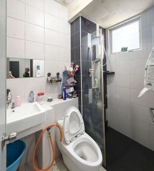 Service Residence for Sale at D'Ambience Residences (Pangsapuri Ikatan Flora) - Nico Chong - Bathroom - PropertyGuru.com.my