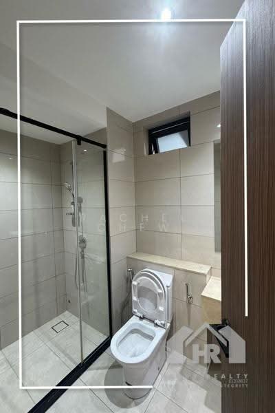 Kondominium untuk Disewa di Jesselton Twin Towers - Rachel Chew - Bathroom - PropertyGuru.com.my
