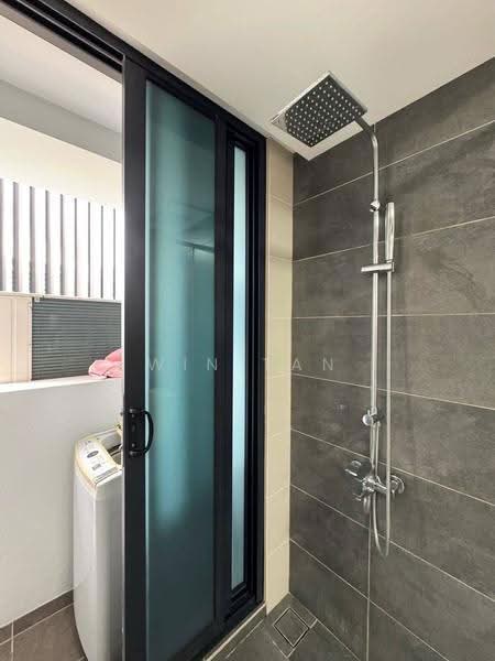 Pangsapuri untuk Disewa di Almas - Win Tan - Bathroom - PropertyGuru.com.my