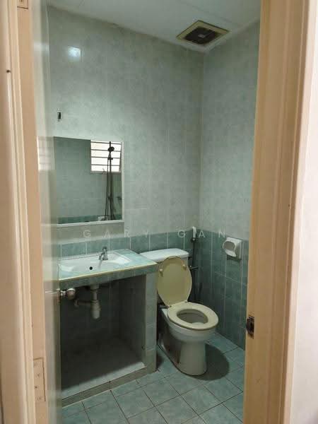 Rumah Teres 2-Tingkat untuk Dijual di Bukit Jelutong (Shah Alam) - Gary Gan - Bathroom - PropertyGuru.com.my