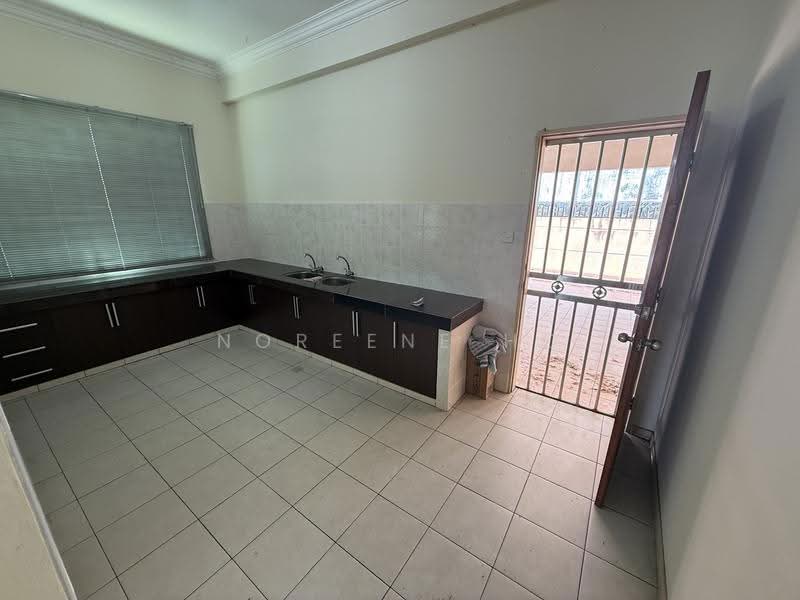 Rumah Teres 2.5-Tingkat untuk Dijual di Kota Kinabalu (Sabah) - NOREENE HO - Kitchen - PropertyGuru.com.my