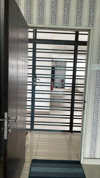 Kediaman Servis untuk Dijual di Pandan Residence 2 - Melinda Ee - Entrance - PropertyGuru.com.my