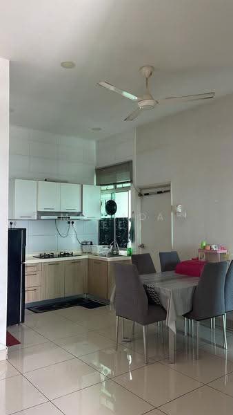 Kediaman Servis untuk Dijual di Pandan Residence 2 - Melinda Ee - Kitchen - PropertyGuru.com.my