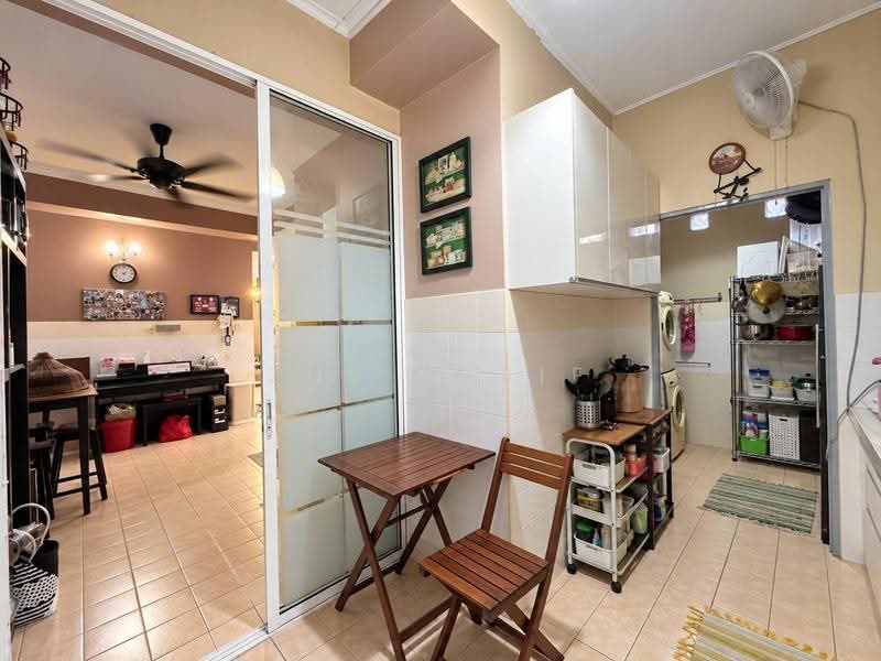Rumah Teres 2-Tingkat untuk Dijual di Taman Putra Budiman (Balakong) - Zul Hasif - PropertyGuru.com.my