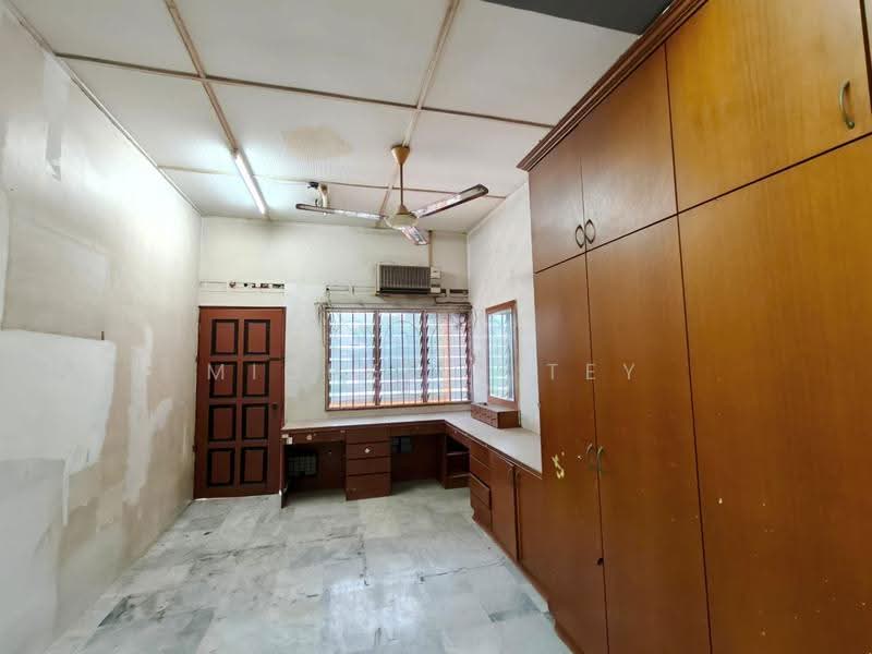 2-storey Terraced House for Sale in Taman Johor Jaya (Johor Bahru) - Michelle Tey - PropertyGuru.com.my