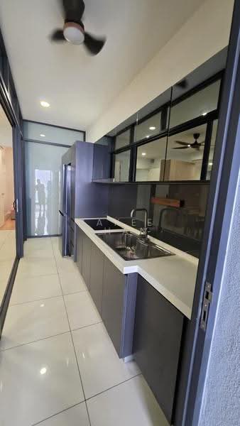 Condominium for Rent at Bennington Residences @ SkyArena - Zakee Chan - Kitchen - PropertyGuru.com.my