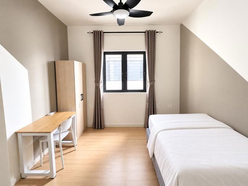 Kediaman Servis untuk Disewa di M Luna - Jenson Teh - Bedroom - PropertyGuru.com.my