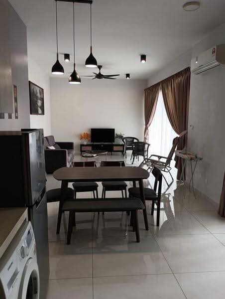Condominium for Rent at Royal Strand @ Country Garden Danga Bay - Win Tan - Living Room - PropertyGuru.com.my