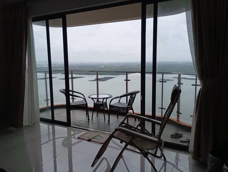 Condominium for Rent at Royal Strand @ Country Garden Danga Bay - Win Tan - Balcony - PropertyGuru.com.my