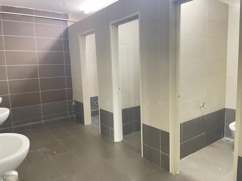 Semi-D Factory for Sale in Eco Business Park 1 (Johor Bahru) - Angel Tan - Bathroom - PropertyGuru.com.my