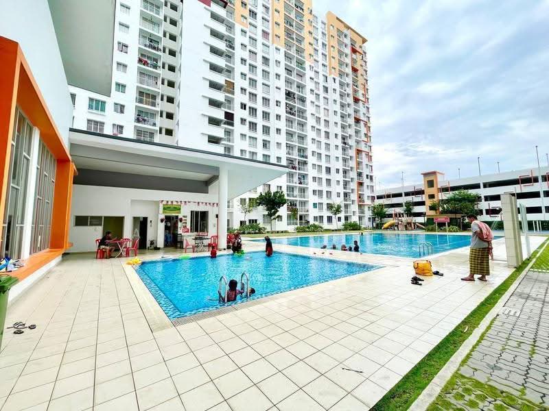Apartment for Sale at D'Cassia - Azli Ibrahim - Pool - PropertyGuru.com.my