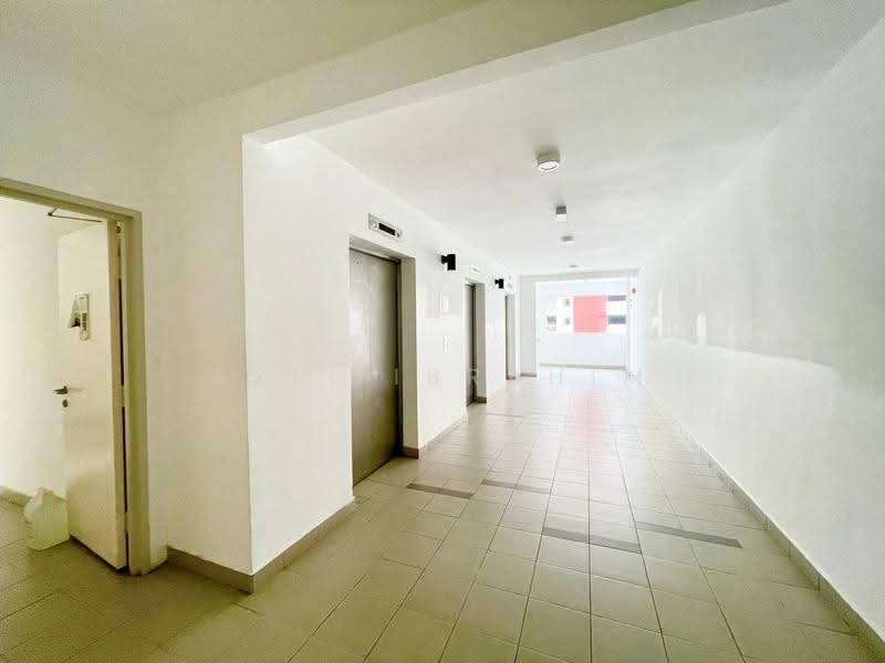 Apartment for Sale at D'Cassia - Azli Ibrahim - Corridor - PropertyGuru.com.my