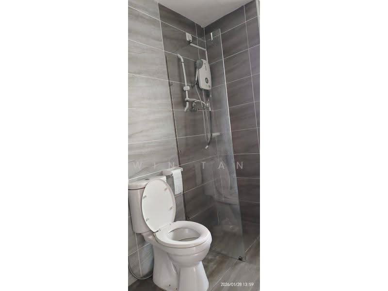 Service Residence for Rent at KSL Residence @ Daya - Win Tan - Bathroom - PropertyGuru.com.my