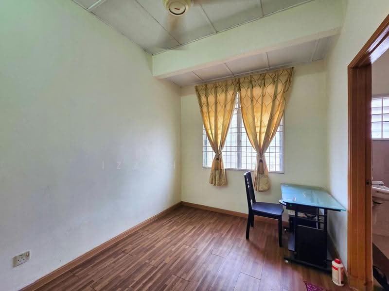 Rumah Teres 2-Tingkat untuk Dijual di Bandar Baru Salak Tinggi (Sepang) - Izzah Alias - PropertyGuru.com.my