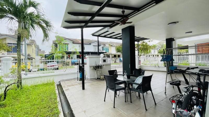 2-storey Terraced House for Sale in D'alpinia (Puchong) - Rafedah Binti Abdul Aziz - Exterior - PropertyGuru.com.my