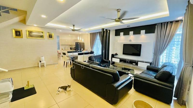 2-storey Terraced House for Sale in D'alpinia (Puchong) - Rafedah Binti Abdul Aziz - Living Room - PropertyGuru.com.my