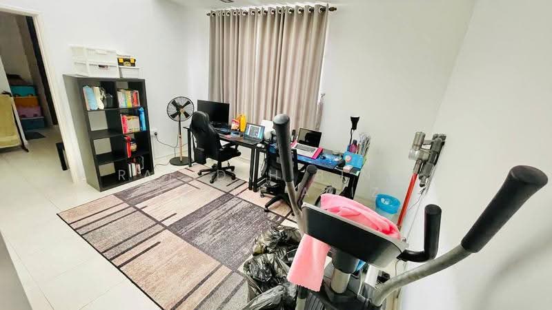2-storey Terraced House for Sale in D'alpinia (Puchong) - Rafedah Binti Abdul Aziz - Study - PropertyGuru.com.my