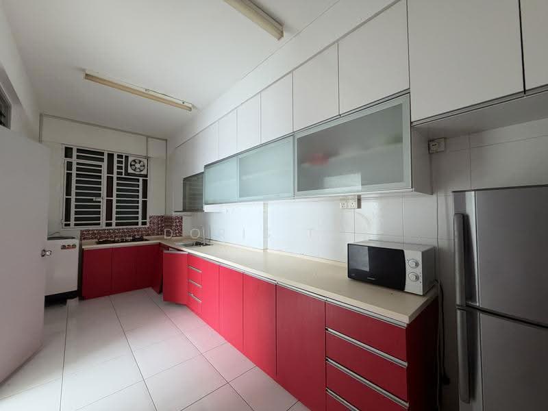 Kediaman Servis untuk Dijual di The Sky Executive Suites - Doris Tan - Kitchen - PropertyGuru.com.my