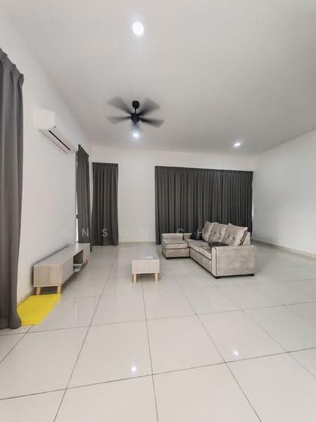Cluster House for Rent in Taman Desa Tebrau (Tebrau) - Anson Chua - Living Room - PropertyGuru.com.my