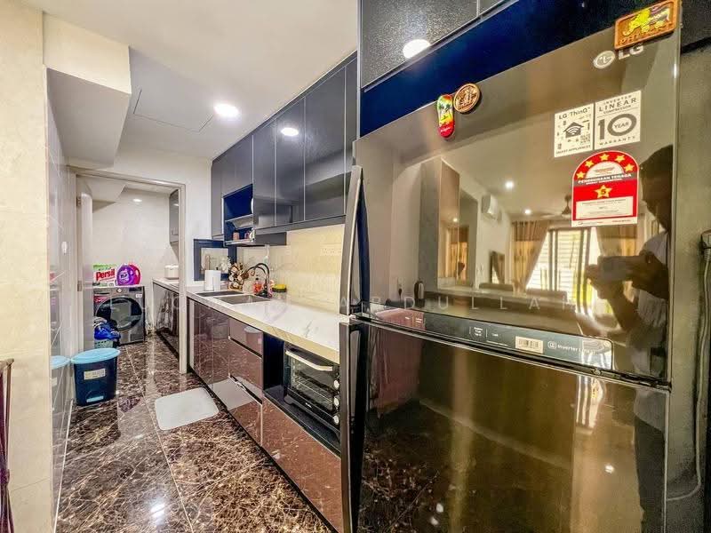 Condominium for Sale at Hillpark Residence - Luqman Abdullah - Kitchen - PropertyGuru.com.my