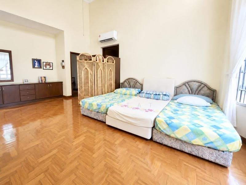 Rumah Berkembar untuk Dijual di Taman Molek (Johor Bahru) - Yik Tat - PropertyGuru.com.my