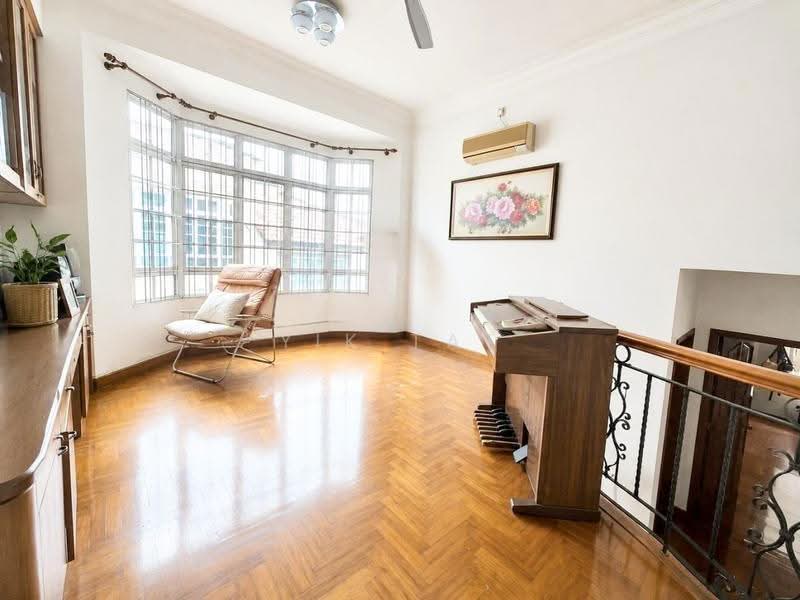 Rumah Berkembar untuk Dijual di Taman Molek (Johor Bahru) - Yik Tat - PropertyGuru.com.my