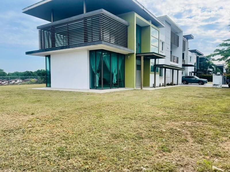 Semi-Detached House for Sale in Denai Alam (Shah Alam) - Faez Muzamel - Exterior - PropertyGuru.com.my