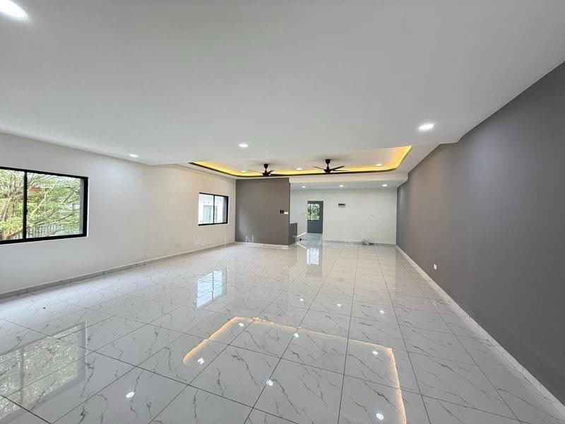 Semi-Detached House for Rent in Kampung Bahru (Johor Bahru) - Win Tan - Living Room - PropertyGuru.com.my