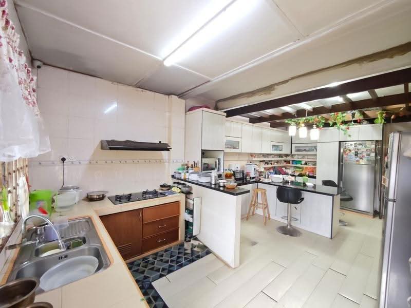 Rumah Berkembar untuk Dijual di Kuantan (Pahang) - Mohammad Azizi - PropertyGuru.com.my
