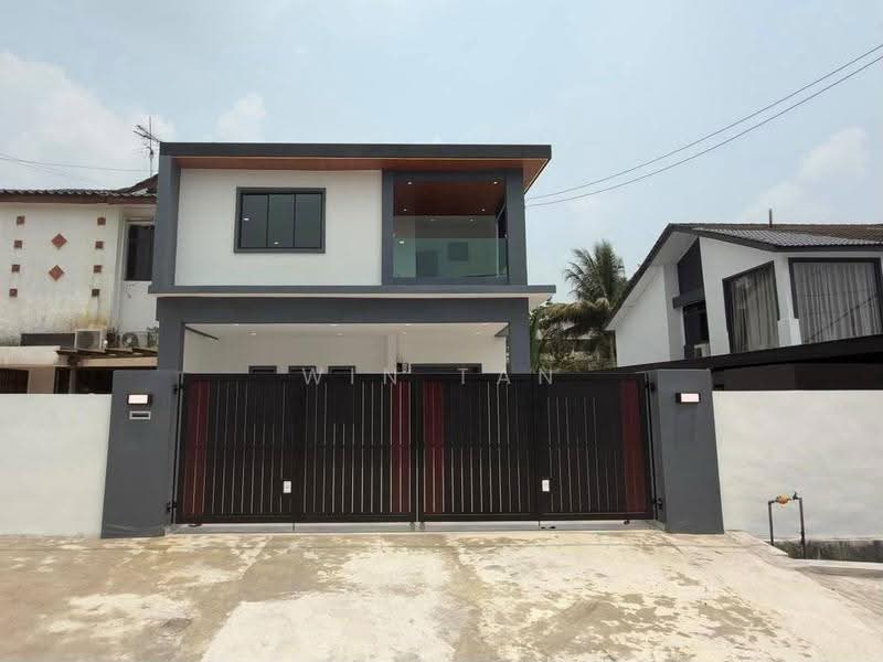 Semi-Detached House for Sale in Taman Sri Putri (Skudai) - Win Tan - PropertyGuru.com.my