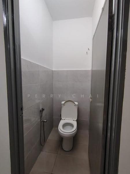1-storey Terraced House for Rent in Taman Sri Segambut (Segambut) - Perry Chai - Bathroom - PropertyGuru.com.my