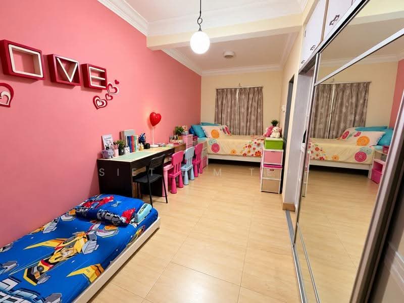 Rumah Teres untuk Dijual di Taman Aman Putra (Puchong) - Siet Lim Teh - PropertyGuru.com.my