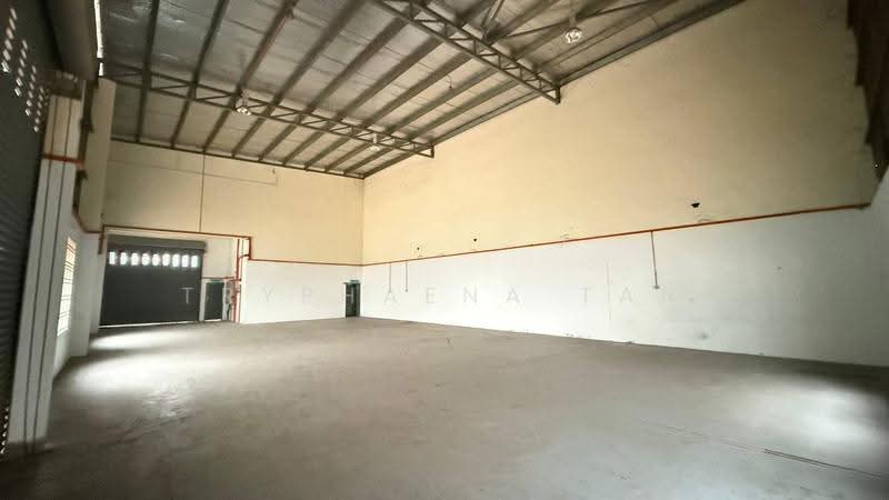 Factory for Rent in Taman Bukit Kempas (Tampoi) - Tryphaena Tan - PropertyGuru.com.my