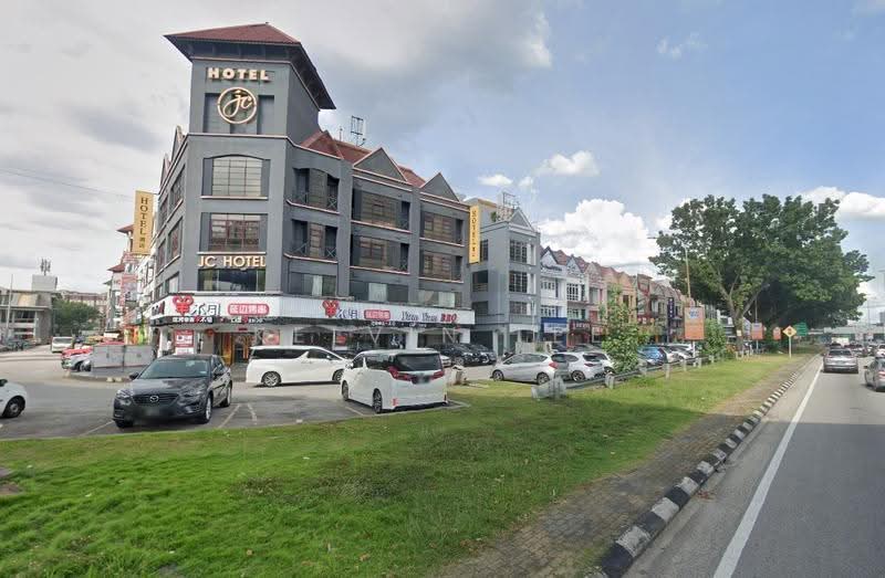 Shop for Sale in Pjs 8 (Sunway) - Kelvin Lee - Exterior - PropertyGuru.com.my