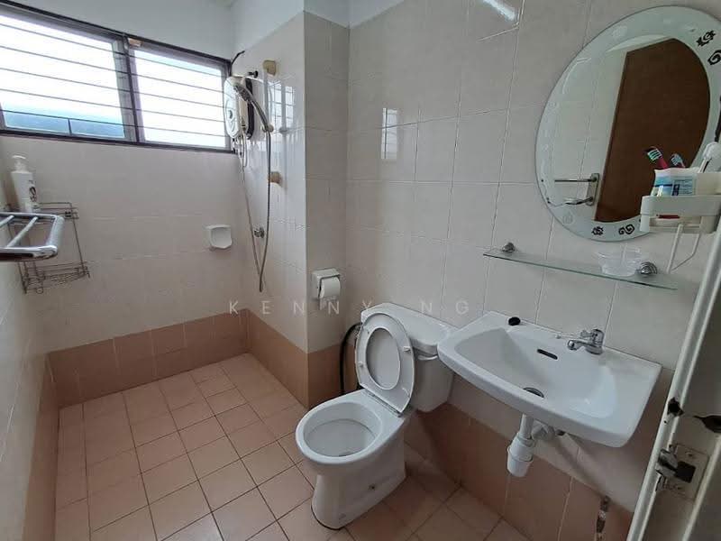 Rumah Teres untuk Disewa di Bandar Botanic (Klang) - Kenny Ng - PropertyGuru.com.my