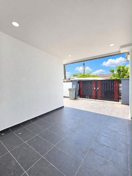 1-storey Terraced House for Sale in Ulu Tiram (Johor) - Win Tan - Exterior - PropertyGuru.com.my