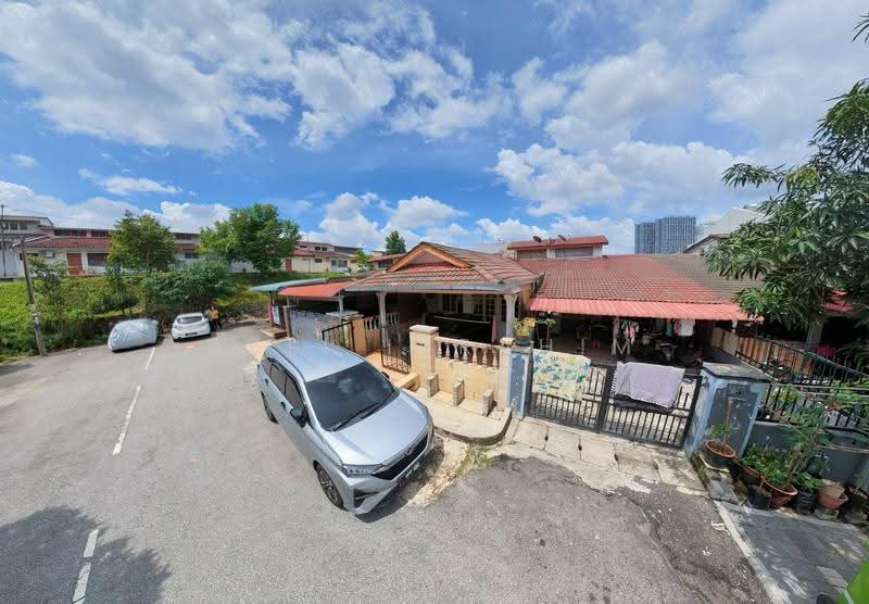 1-storey Terraced House for Sale in Bandar Tun Razak (Cheras) - Azli Ibrahim - Exterior - PropertyGuru.com.my