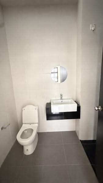 Rumah Kluster untuk Disewa di Eco Botanic (Iskandar Puteri (Nusajaya)) - Xin Lin - Bathroom - PropertyGuru.com.my
