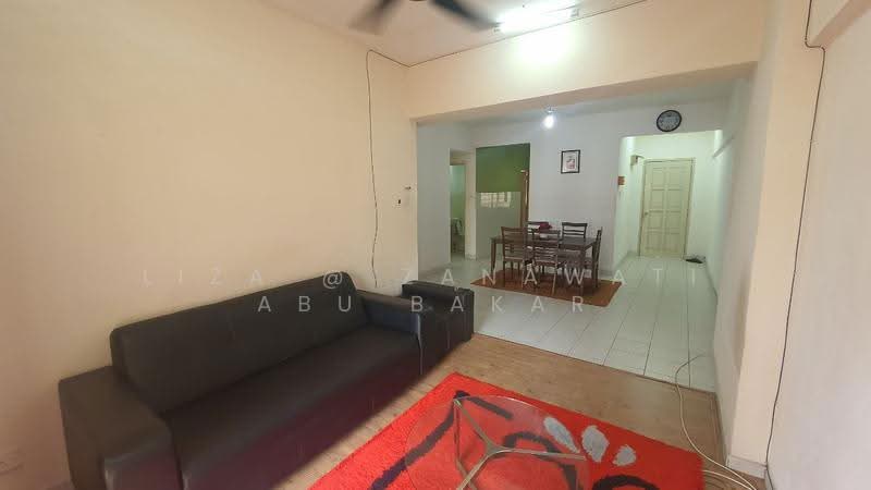 Apartment for Rent at Pangsapuri Sri Cempaka - Liza @ Zanawati Abu Bakar - Living Room - PropertyGuru.com.my