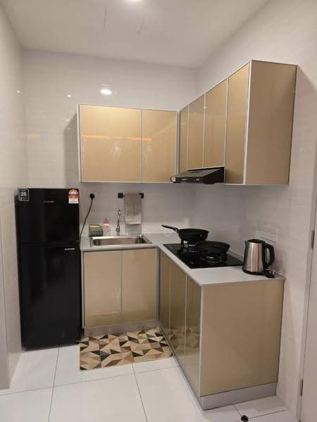 Kediaman Servis untuk Disewa di Sky Trees - Heng . - Kitchen - PropertyGuru.com.my