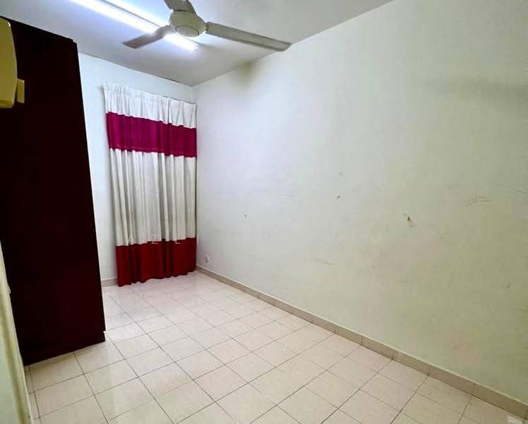 Rumah Teres 2-Tingkat untuk Dijual di Bandar Putra Permai (Seri Kembangan) - Azli Ibrahim - Interior - PropertyGuru.com.my