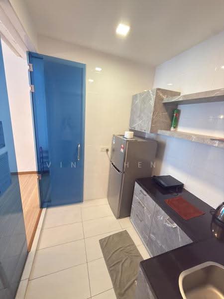 Service Residence for Sale at The Wave Residence - Vinc Pheng - Kitchen - PropertyGuru.com.my