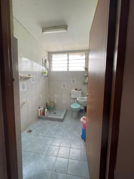 Condominium for Sale at Hartamas Height - Vincent Leong - Bathroom - PropertyGuru.com.my