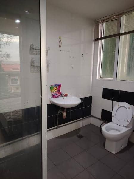 Condominium for Sale at Hartamas Height - Vincent Leong - Bathroom - PropertyGuru.com.my