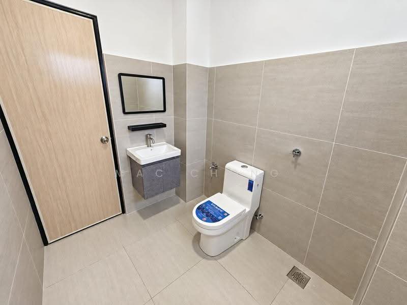 2-storey Terraced House for Sale in Bandar Sungai Long (Selangor) - Mac Chong - Bathroom - PropertyGuru.com.my